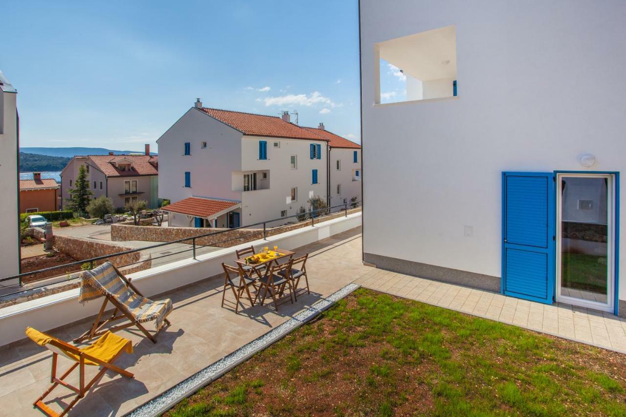 Apartment D Крес Екстериор снимка